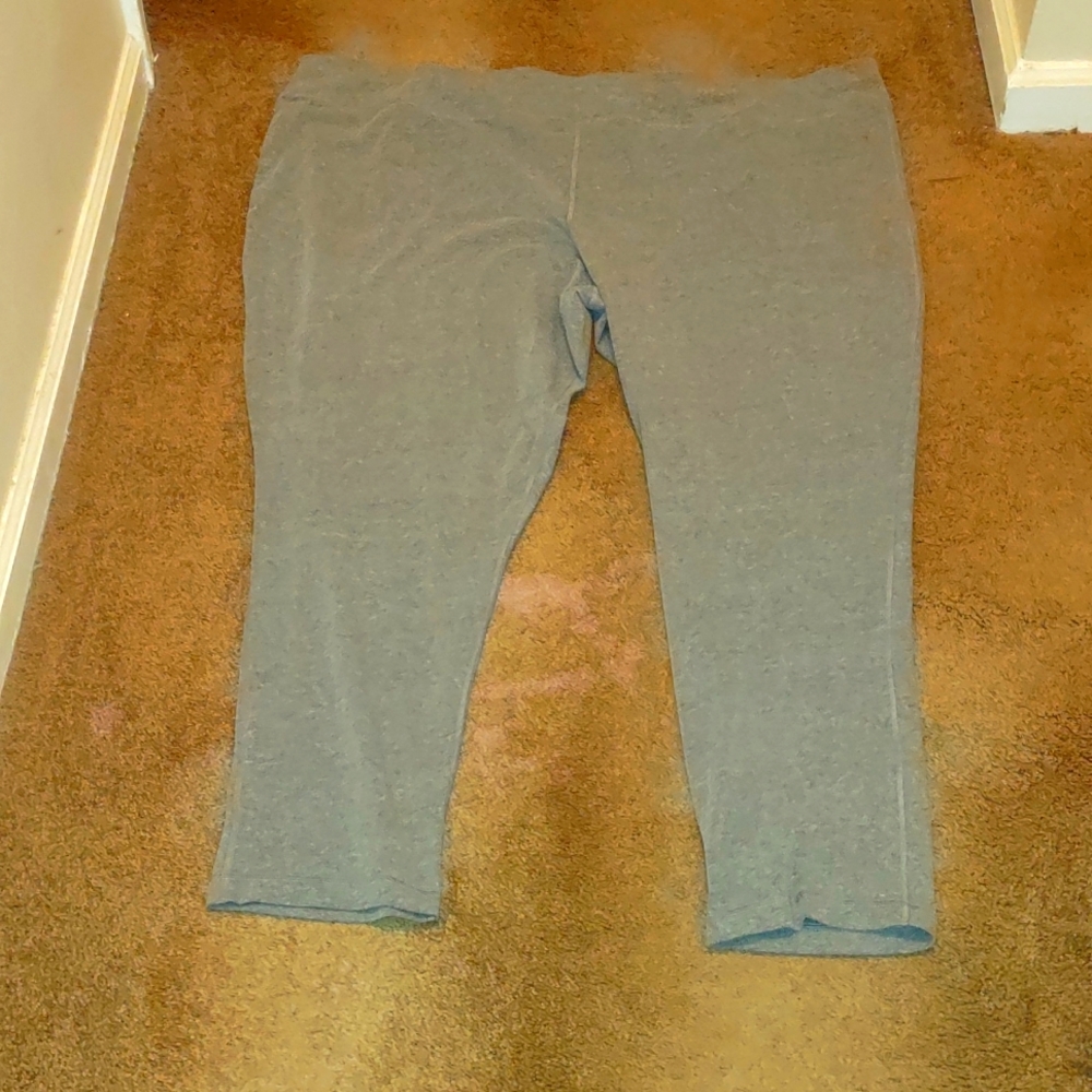 Gray leggings